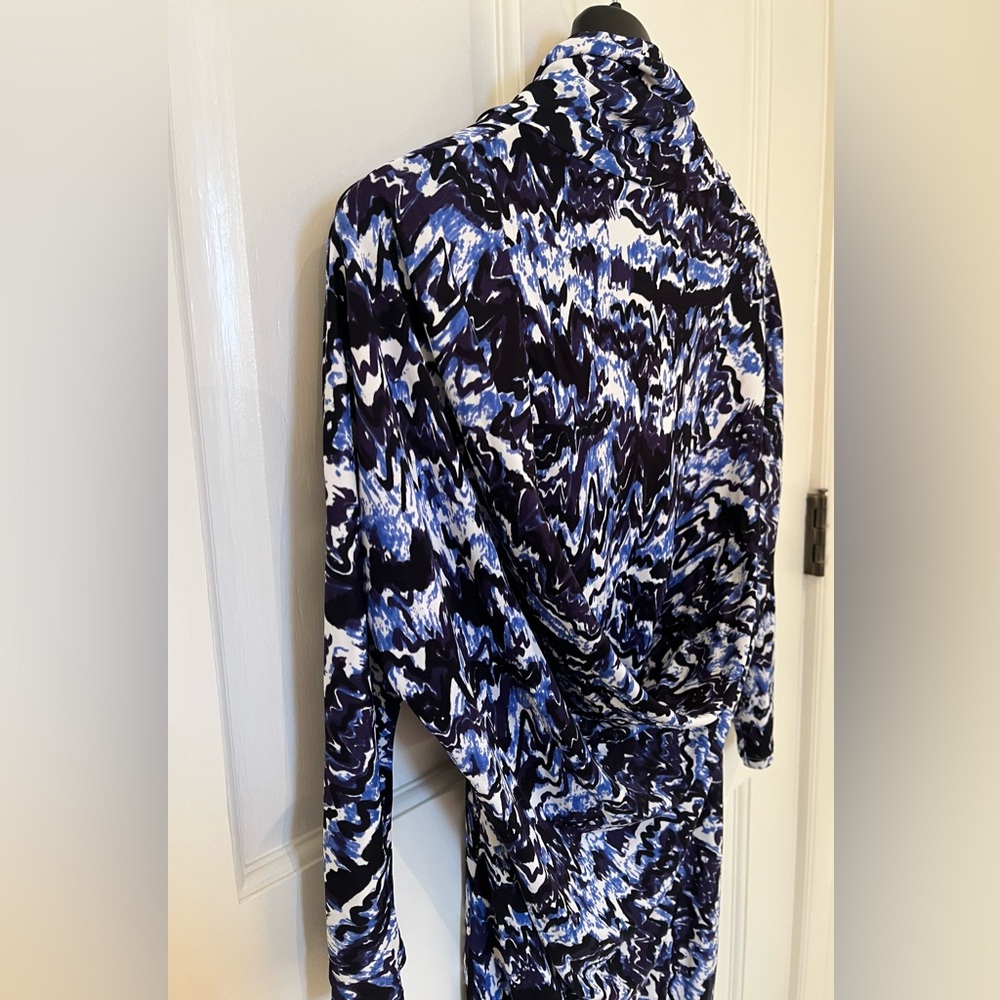 Balenciaga Paris flattering blue white & black draped jersey mini dress. Sz 36